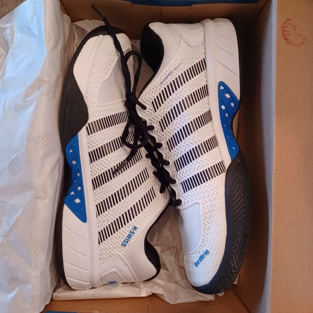 🎾K-SWISS Mens 🎾 Hypercourt Express Tennis shoes Like New SZ 11 US white black